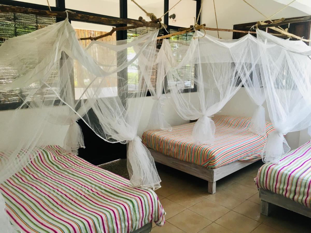 Nomad Beach House Hotel Пуерто Ескондидо Екстериор снимка